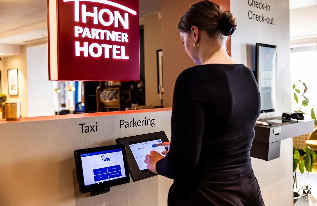 Thon Hotel Dockyard-1